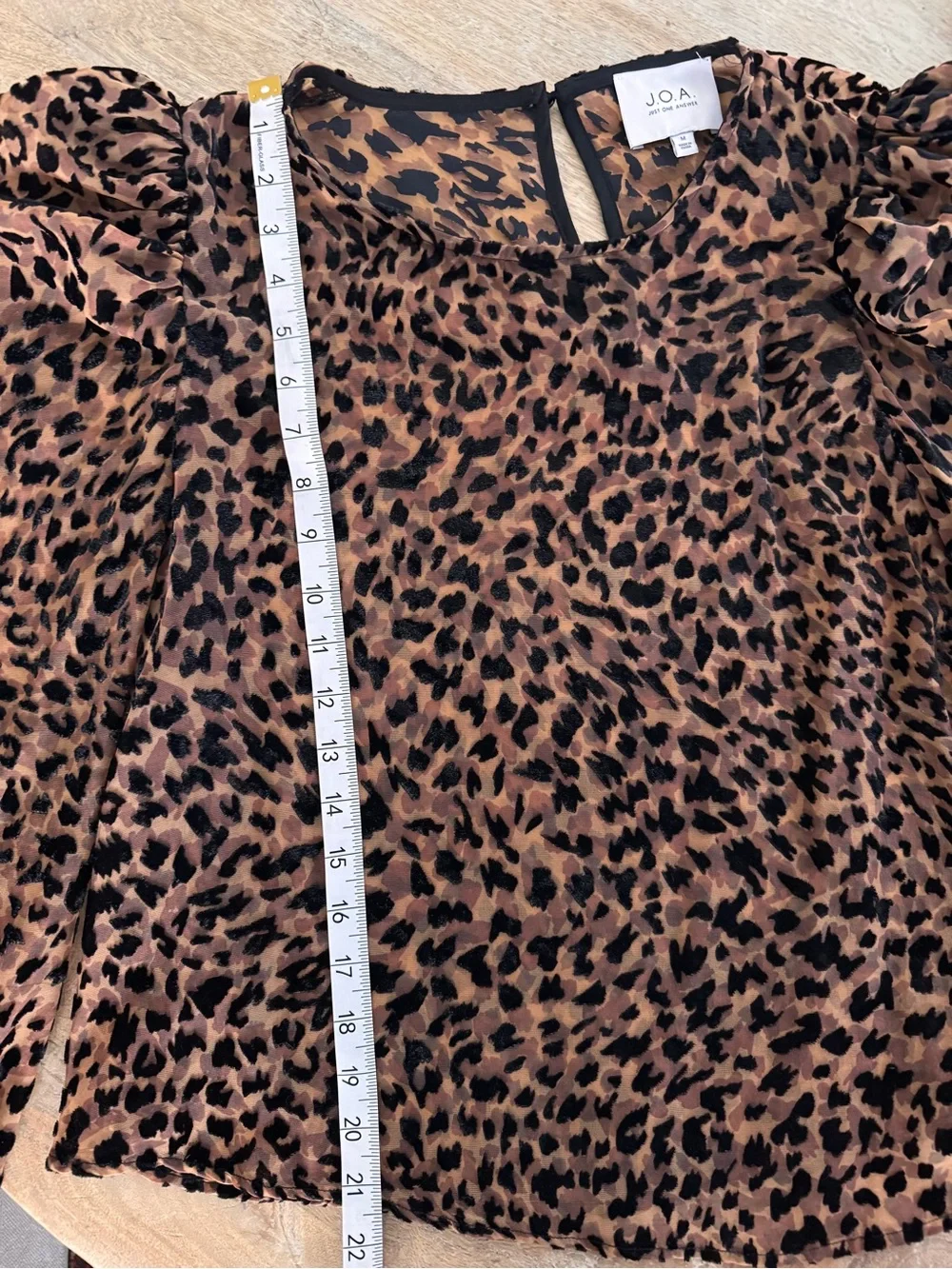 JOA Velvet Burnout Blouse Sheer Animal Print Puff Sleeves Size M - Picture 9 of 11